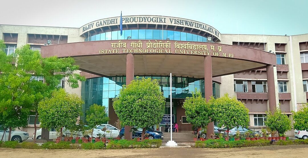 What is the procedure to get transcripts from Rajiv Gandhi Proudyogiki Vishwavidyalaya (RGPV)?