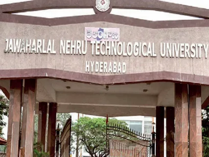 What is the process of using WES to verify a degree transcript from JNTU Hyderabad?