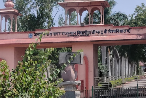 What is the transcript fee at Janardan Rai Nagar Rajasthan Vidyapeeth (JRNRVU)?